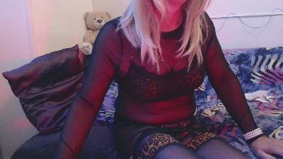 petiteSophie webcam model stream image