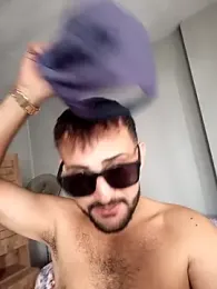 Muratcan33 webcam model stream image
