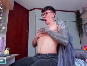 thomas_fuckboy webcam model stream image