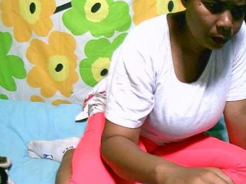 Chamnah webcam bongacams model stream image