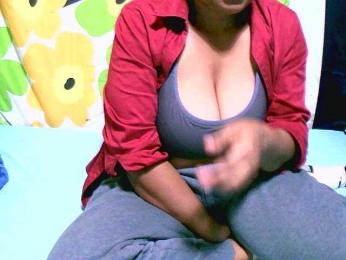 Chamnah webcam model stream image