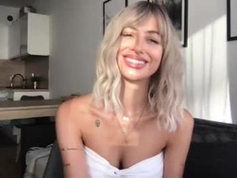 charlotte_roche webcam model stream image