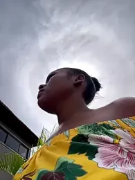 Dellah27 webcam model stream image