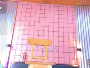 mensia_hernandez webcam model stream image