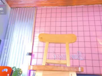 mensia_hernandez webcam model stream image