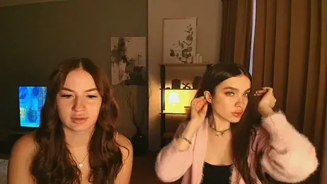 MayaGlow webcam model stream image