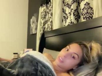 avamonroexo webcam model stream image