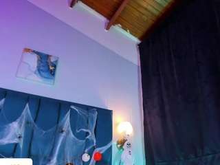 cherryquen webcam model stream image