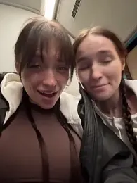 SnappyHappy webcam model stream image