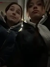 SnappyHappy webcam stripchat model stream image