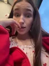 SnappyHappy webcam model stream image