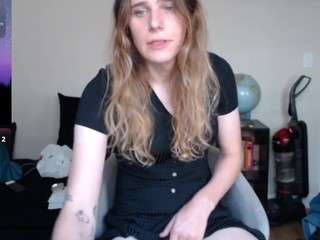 feliskatusgirl webcam model stream image