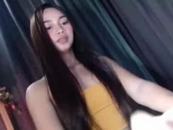 sweetiecum_tina webcam model stream image