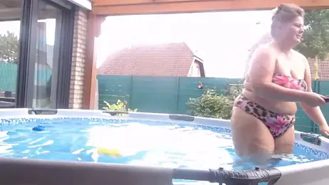 BootyLola webcam model stream image