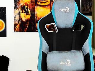 Titan Jones webcam model stream image