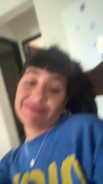 Ale32561 webcam model stream image