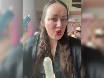 SweetyLiza webcam model stream image