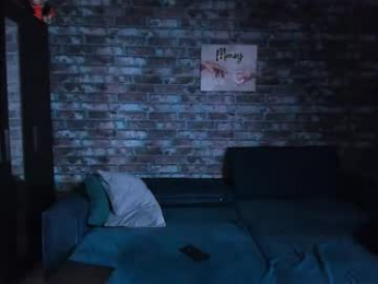 mark_normal webcam model stream image
