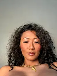 thai-dreamgirl webcam model stream image