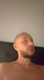 Bratan35000 webcam model stream image
