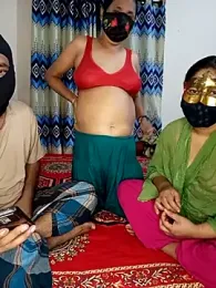 ArishaCouple webcam model stream image