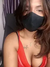Queenniaa webcam model stream image