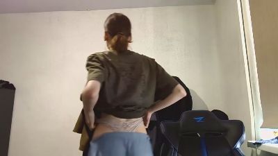 YolandaEsson webcam cam4 model stream image