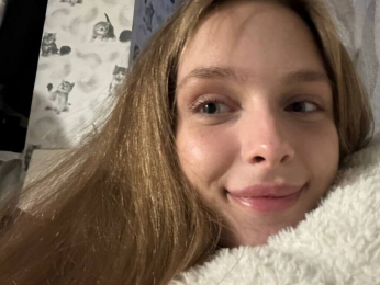 CindyGreen webcam model stream image