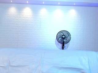 violett-scott webcam model stream image