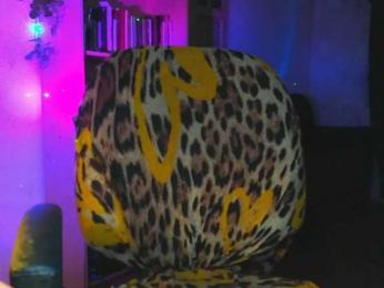 queensativa webcam model stream image