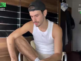 blondultra webcam model stream image