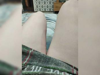 Love-para111 webcam bongacams model stream image