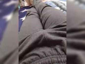 Love-para111 webcam bongacams model stream image