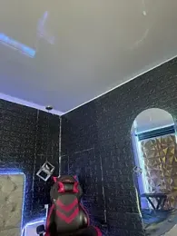 Paloma__LS webcam model stream image