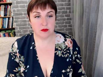 RainbowLady webcam model stream image