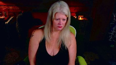 alicescuriosity webcam model stream image