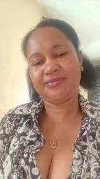 Mialce webcam model stream image