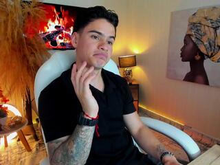Matt Andersson webcam model stream image