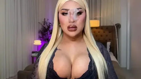 Your_Majesty_Tyra webcam model stream image