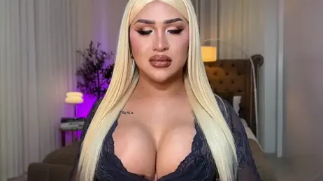Your_Majesty_Tyra webcam model stream image