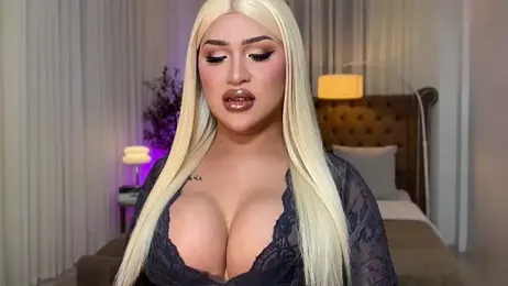 Your_Majesty_Tyra webcam model stream image