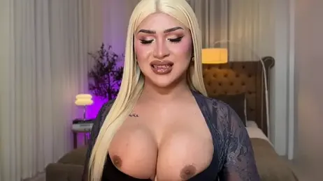 Your_Majesty_Tyra webcam model stream image