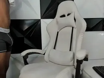 Damondark webcam model stream image