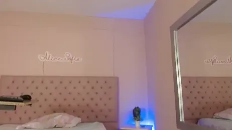 alice_sofia webcam stripchat model stream image