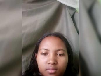 Murielle-1 webcam model stream image