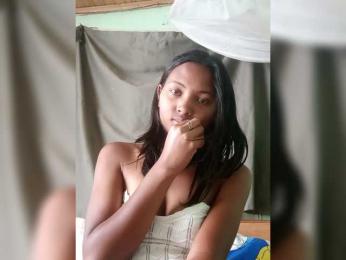 Murielle-1 webcam model stream image