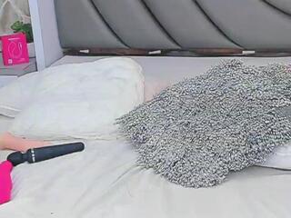 Celestee Greey webcam model stream image