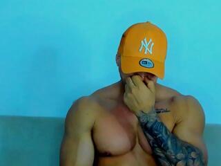Iron Coleman webcam flirt4free model stream image