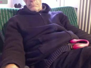 mynakedbeach webcam chaturbate model stream image