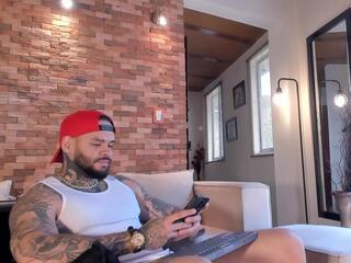 Deklan Grey webcam model stream image